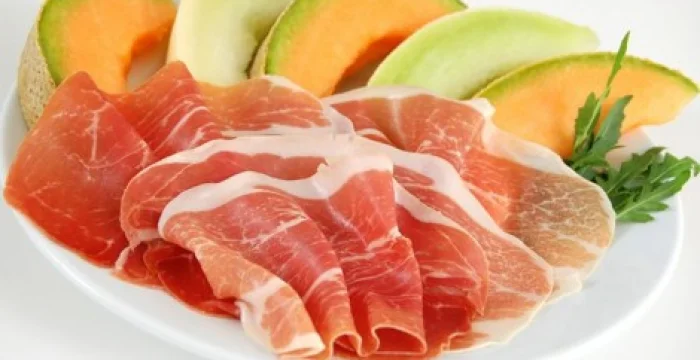 Crostini di bresaola e melone